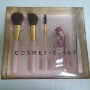 Makeup Kit BRUSH Set Tweezers Eyelash Curler Holiday Gift Set 5 pc New